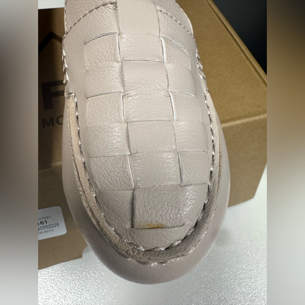NIB- Women's Cream Loafers - Picture 2 of 6